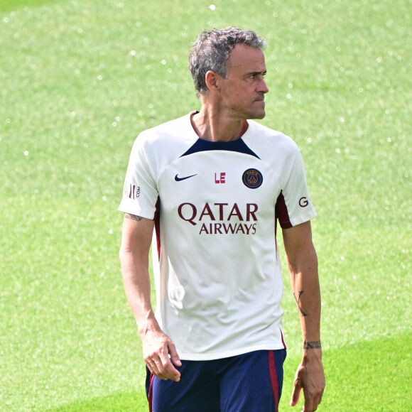 Luis Enrique, técnico do PSG, disse que saída de Neymar foi 'bom para todos'