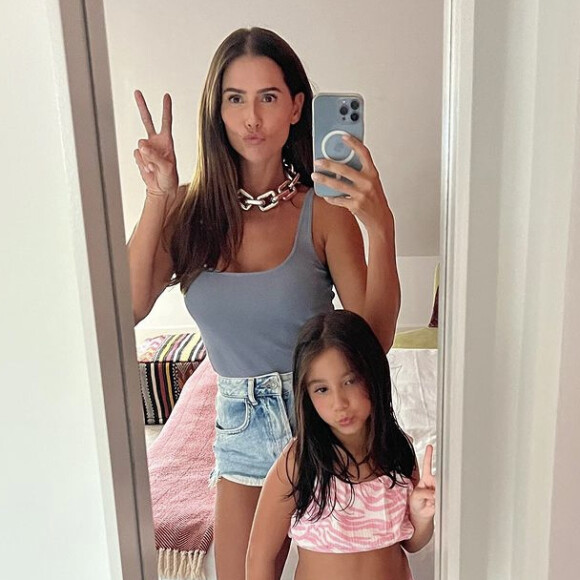 Deborah Secco e Hugo Moura são pais da pequena Maria Flor, de 7 anos