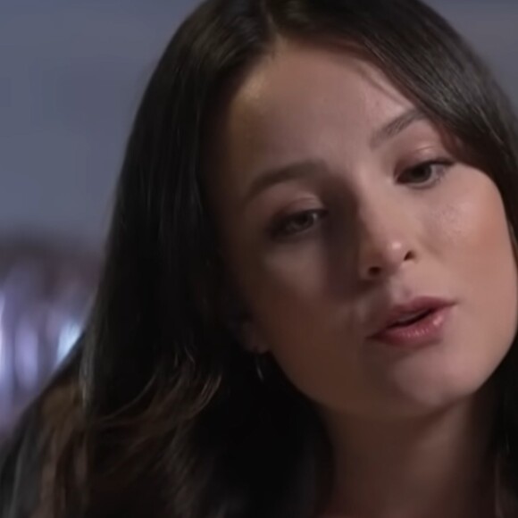 Mãe de Larissa Manoela, segundo ex-funcionária, chegava a se passar pela atriz usando suas redes sociais