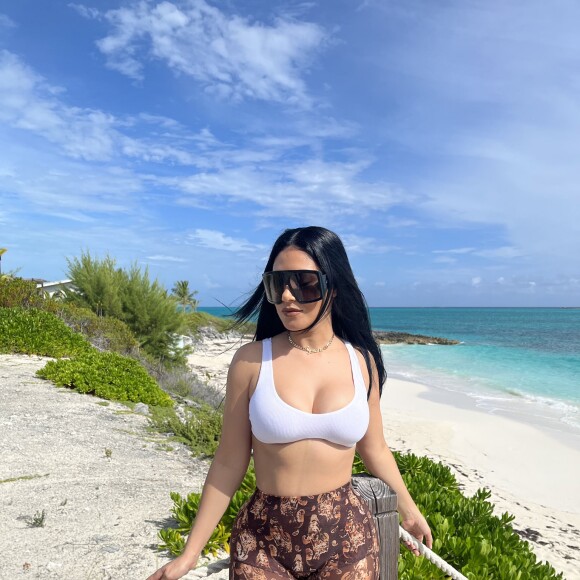 Corpo de Simaria chama atenção nas redes sociais