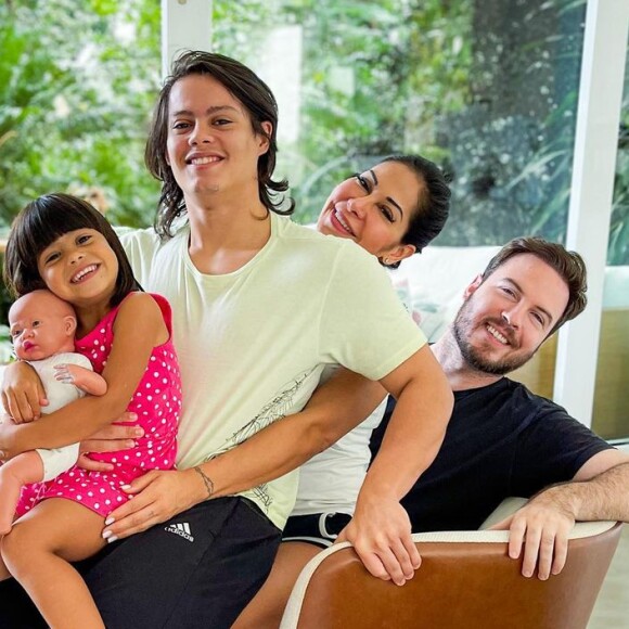 Casamento de Maira Cardi e Thiago Nigro teve presença de 80 pessoas e comemoração pode durar cinco dias