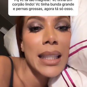 Anitta recebe elogio de fã que ficou preocupado com a mudança no corpo da cantora