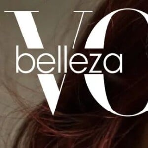 Dulce María foi capa da revista Vogue México
