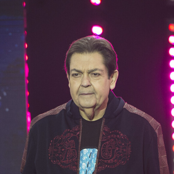 Faustão está internado há um mês