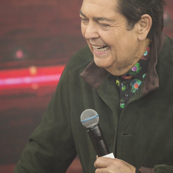 Faustão saiu da Band há pouco tempo e praticamente em seguida foi internado no hospital com insuficiência cardíaca