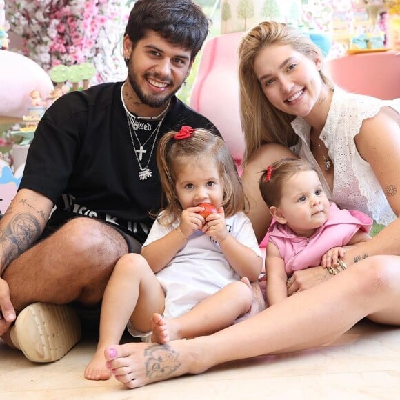 Virginia Fonseca é acusada de ter preferência pela filha mais velha, Maria Alice