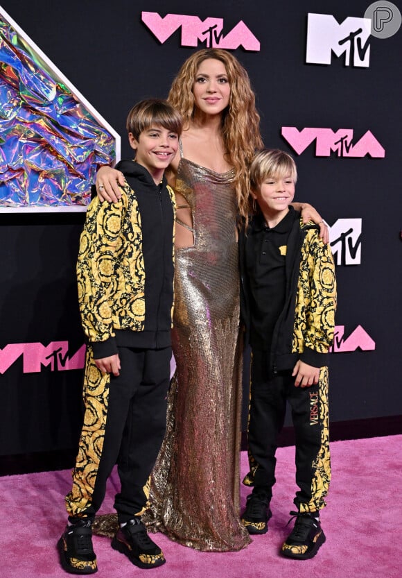 Shakira e os filhos Milan e Sasha foram para o VMA 2023 estilosos e poderosos