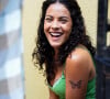 Bella Campos explica motivo de tatuagem em homenagem ao ex, MC Cabelinho, ter sido coberta