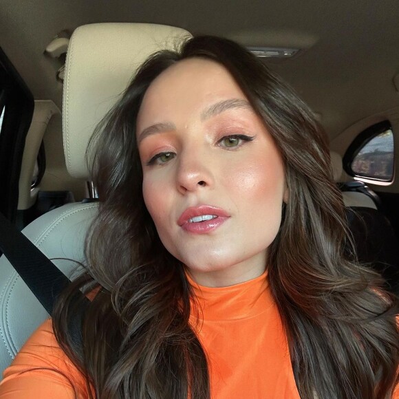 Larissa Manoela parou a internet nesta quarta-feira (13) ao estrelar o comercial de uma famosa rede de fast food