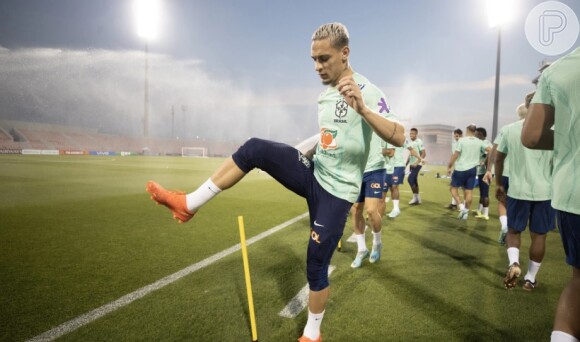 Denúncia contra Antony, jogador do Mancheter e da Seleção, foi retirada pela estudante de Direito Rayssa de Freitas. Motociclista chegou a testemunhar contra o atleta