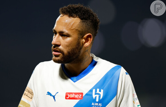 Neymar estaria traindo Bruna Biancardi com modelo há semanas e supostamente passou aniversário com ela