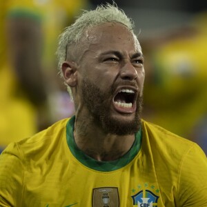Neymar briga e xinga até presidente da CBF após 'pipocada': Narrador conta em detalhes do piti do jogador da seleção brasileira