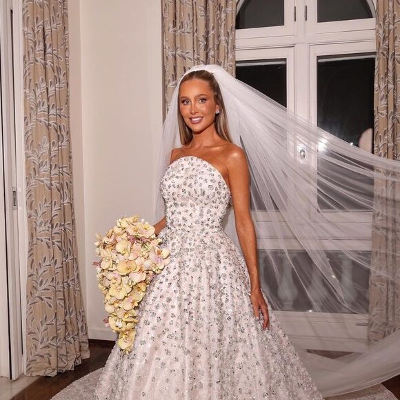 Marina Ruy Barbosa foi madrinha do casamento da amiga Paula Aziz