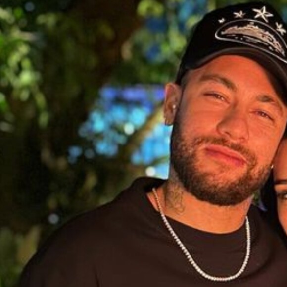 Neymar e Bruna Biancardi levantaram boatos de que estariam separados