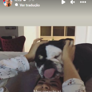 Lexa recebeu a notícia de que seu cachorro Simpático morreu assim que ela voltou para o Brasil