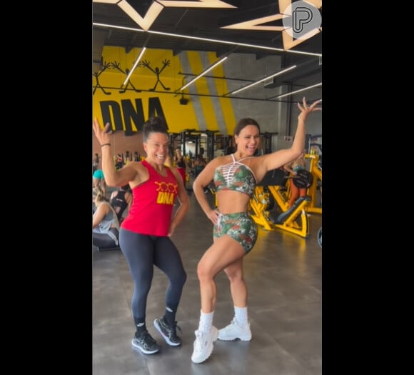 Viviane Araujo compartilhou detalhes de seu treino de perna