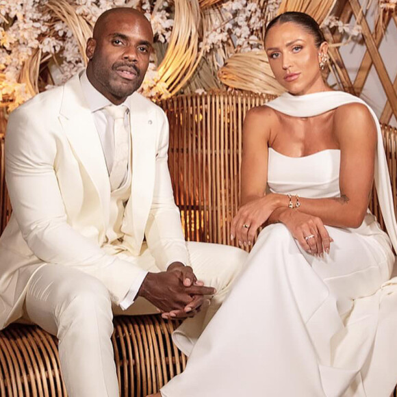 Rafael Zulu e Aline Becker se casaram em outubro deste ano na praia em Santa Catarina