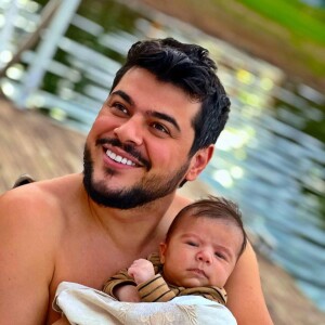 Cristiano é pai do pequeno Miguel, de 5 meses; bebê passou por cirurgia no coração