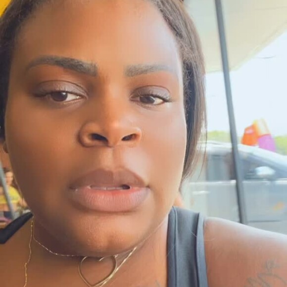 Jojo Todynho voltou a se mostrar revoltada com internautas que a marcam em conteúdos sobre Lucas Souza em 'A Fazenda'