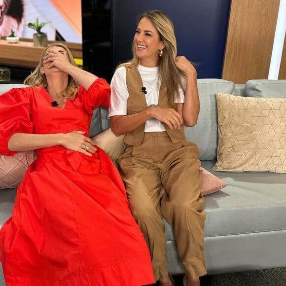 Ticiane Pinheiro trabalha no 'Hoje Em Dia' ao lado de Ana Hickmann