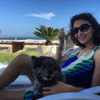 Carolina Oliveira prepara o corpo para viver periguete na TV: 'Barriga negativa'