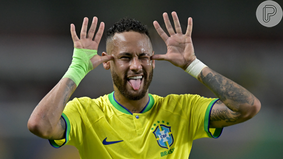 Último romântico? Neymar dispensa garota em novo print vazado: 'Tentando consertar meu noivado'