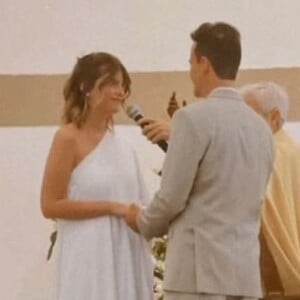 A hora do 'sim' no casamento de Paulinho Vilhena e Maria Luiza