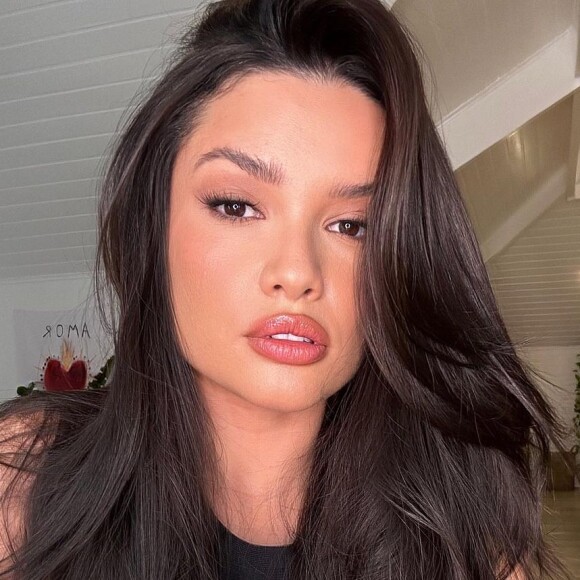 Juliette completa 34 anos neste domingo (03)