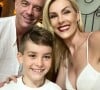 Ex-marido de Ana Hickmann, Alexandre Correa revoltou a web por postar foto do encontro com o filho, Alexandre, de 9 anos: 'Quer saber o valor de um pai? É quando ele respeita a mãe dele'
