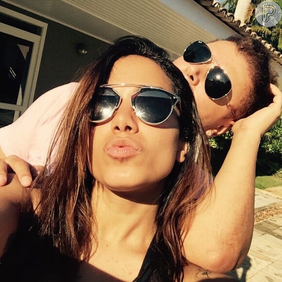 Anitta recebeu amigos como David Brazil em sua casa neste sábado, 17 de janeiro de 2015