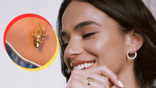 Bruna Marquezine 'pira' com joia do Pokémon, avaliada em R$ 140 mil: 'Nada pode ser melhor que Pikachu com diamante'