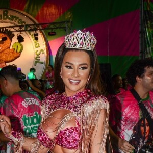 Carnaval 2024: a rainha de bateria da Barroca Zona Sul é Juju Salimeni
