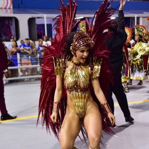 Carnaval 2024: a rainha de bateria da Independente Tricolor é Mileide Mihaile