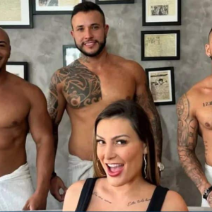 Andressa Urach realiza fetiche e grava sexo com três homens