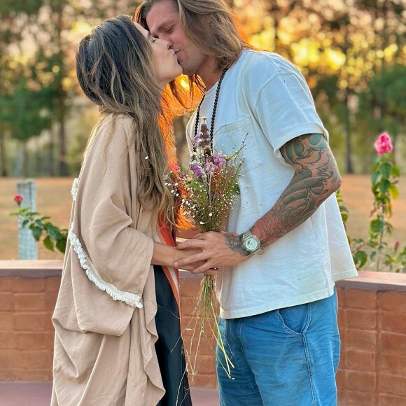 Dado Dolabella, namorado de Wanessa, teve agressões relembradas por internautas após as polêmicas