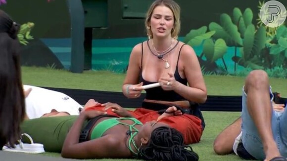 Yasmin Brunet recebeu tigela de cristal durante dinâmica do 'BBB 24'