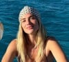 Giovanna Ewbank empina o bumbum e faz topless em foto com lingerie fio-dental
