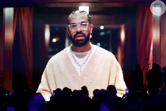 Web se choca com vídeo de Drake se masturbando: 'Calabreso'