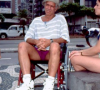 Em História de Amor, Assunção (Nuno Leal Maia) volta a dar aula na praia após virar paraplégico
