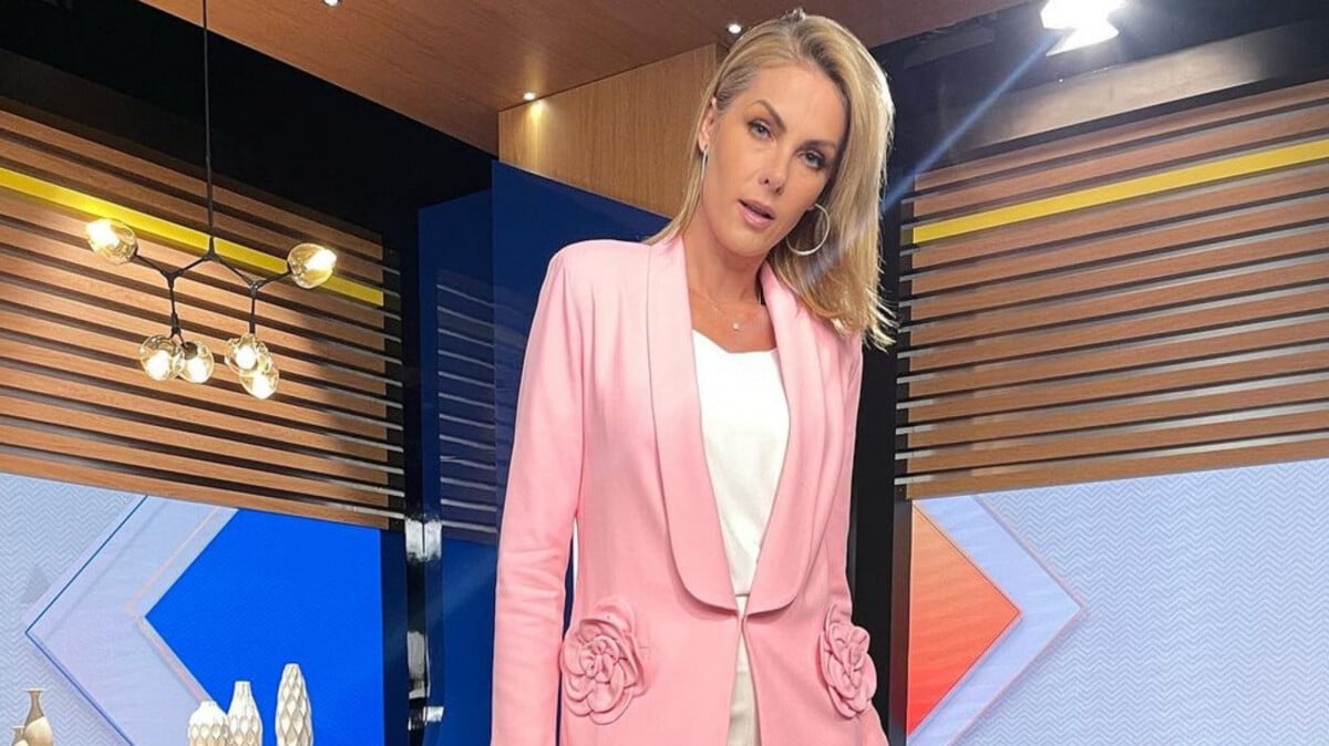 Nem no Carnaval... Ana Hickmann flagra Alexandre Correa vigiando casa e  reage após ex-marido fazer nova acusação - Purepeople