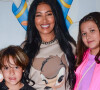 Simaria Mendes foi com os dois filhos ao aniversário de Zaya, caçula de sua irmã Simone Mendes em 16 de fevereiro de 2024