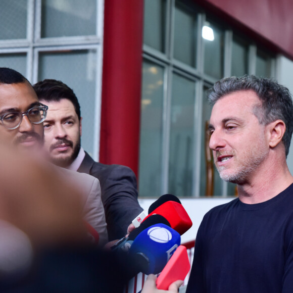 Luciano Huck após morte de Abilio Diniz: 'Foi um homem apaixonado pela família, pelos amigos, pelo São Paulo e pelo Brasil'