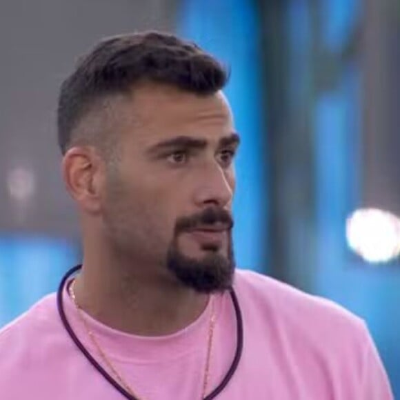 Nizam falou sobre o corpo de Yasmin Brunet no 'BBB 24' e modelo descobriu semanas depois do ocorrido