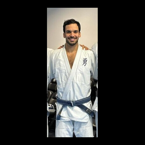 Joaquim Valente tem 35 anos e é nascido no Rio de Janeiro. O atleta é professor de jiu-jitsu e atua em Miami ao lado dos irmãos