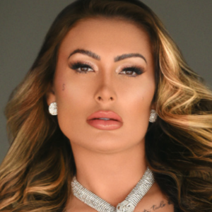 Pornô movimentando a economia! Firma de Andressa Urach aparece em lista de 20 maiores empresas de cidade do RS