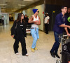 Luan Santana e Jade Magalhães foram flagrados no Aeroporto de Guarulhos, em São Paulo, na manhã desta terça-feira (27)
