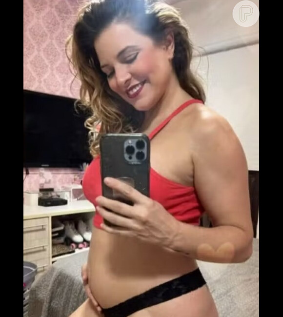 Renata Del Bianco, atriz que ganhou fama por participar de 'Chiquititas', está grávida pela segunda vez