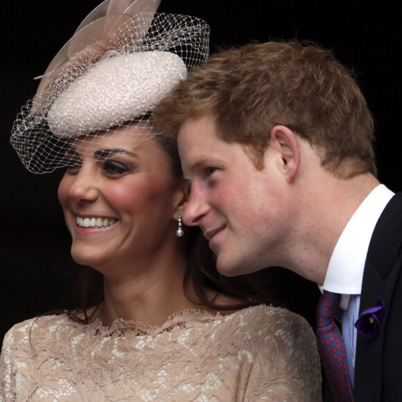 Kate Middleton se casou com o irmão de Principe Harry, Principe William em 2011