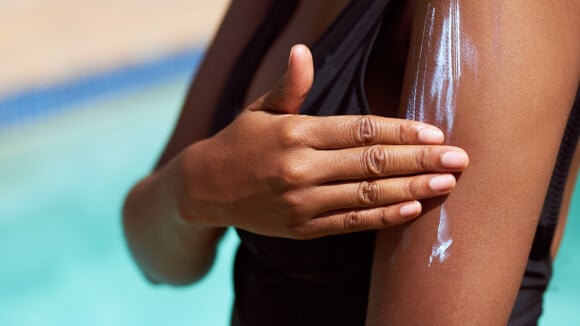 Cuidados com a pele! Garanta seu protetor solar favorito por até R$ 83 durante a Semana do Consumidor