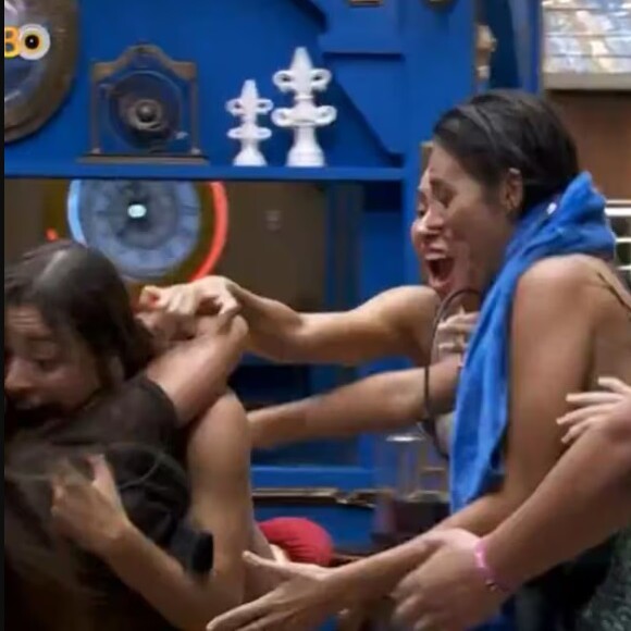 'BBB 24': Sabrina Sato foi derrubada por Beatriz durante visita ao reality em 20 de março de 2024